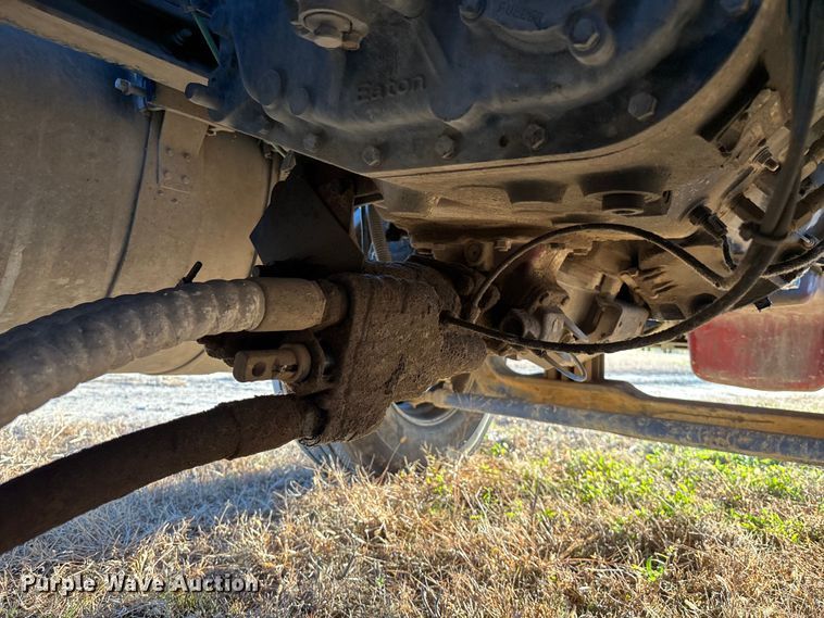 image for item DK0058 2016 Peterbilt 567 semi truck