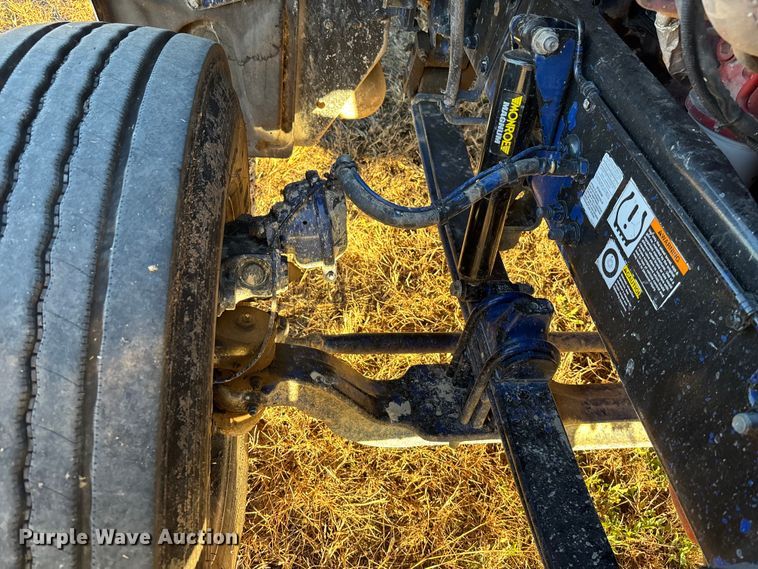 image for item DK0058 2016 Peterbilt 567 semi truck