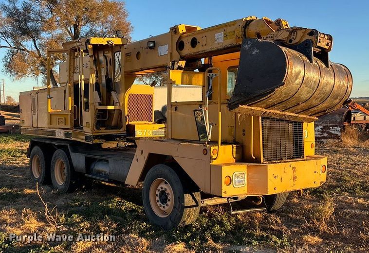 image for item DK0116 Badger 670 Hydro-Scopic wheeled excavator