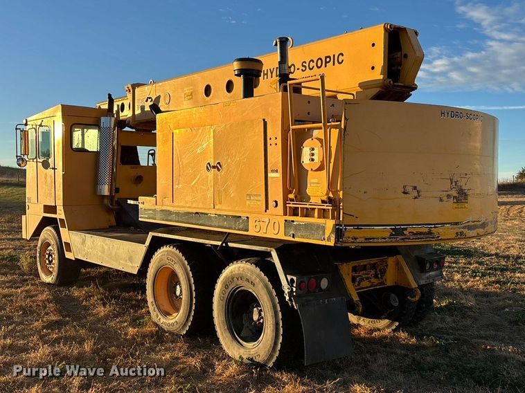 image for item DK0116 Badger 670 Hydro-Scopic wheeled excavator