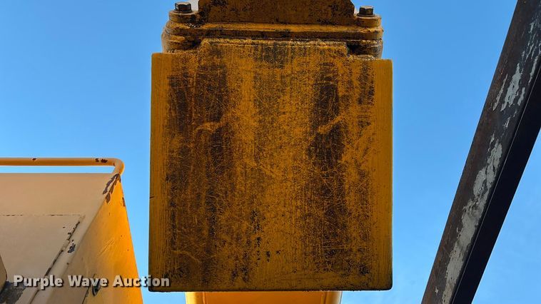 image for item DK0116 Badger 670 Hydro-Scopic wheeled excavator