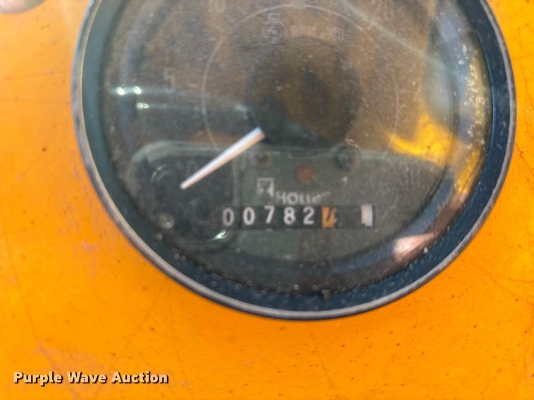 image for item DK0116 Badger 670 Hydro-Scopic wheeled excavator