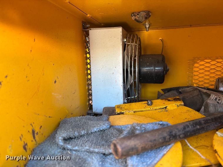 image for item DK0116 Badger 670 Hydro-Scopic wheeled excavator