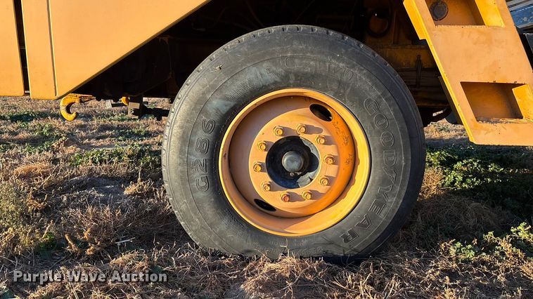 image for item DK0116 Badger 670 Hydro-Scopic wheeled excavator