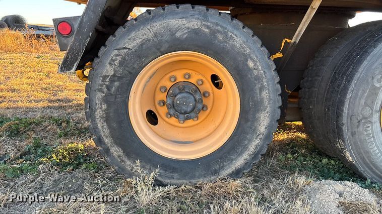 image for item DK0116 Badger 670 Hydro-Scopic wheeled excavator