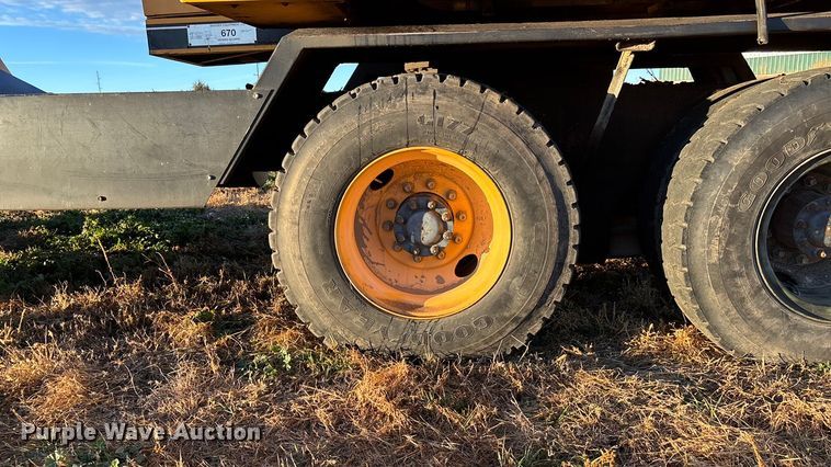 image for item DK0116 Badger 670 Hydro-Scopic wheeled excavator