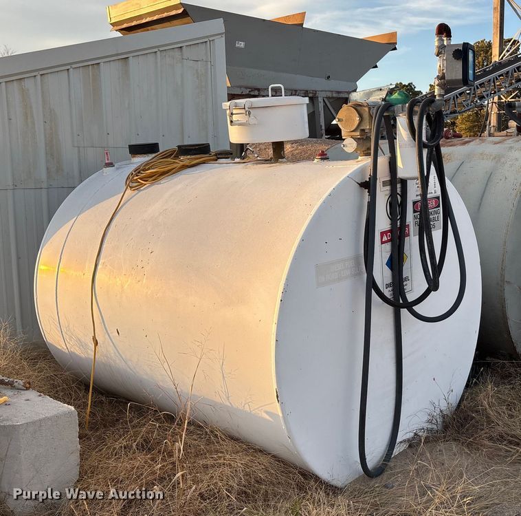 image for item DK0126 Fuel tank