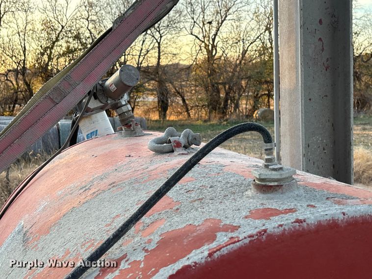 image for item DK0127 Fuel tank