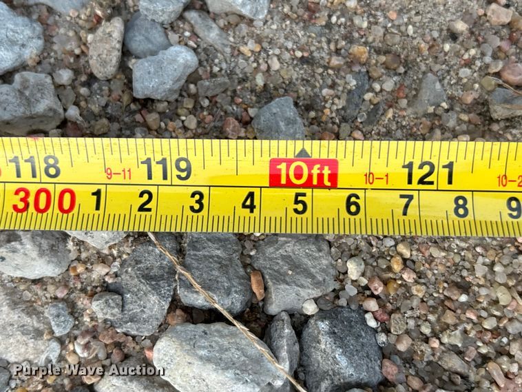 image for item DK0128 Frac tank trailer