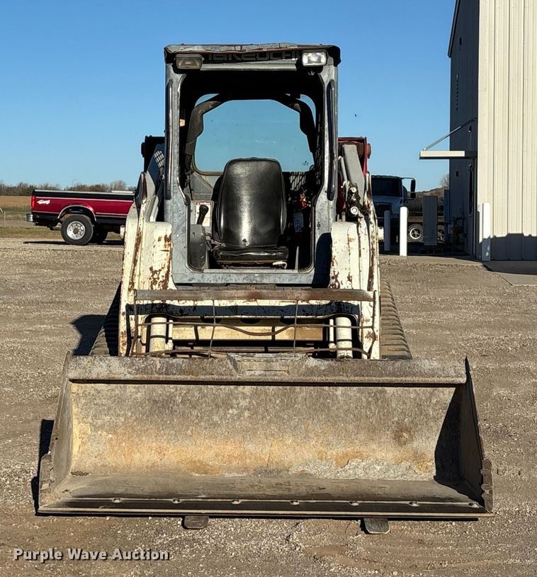 MINI CARGADOR SOBRE ORUGAS 2008 TAKEUCHI TL140