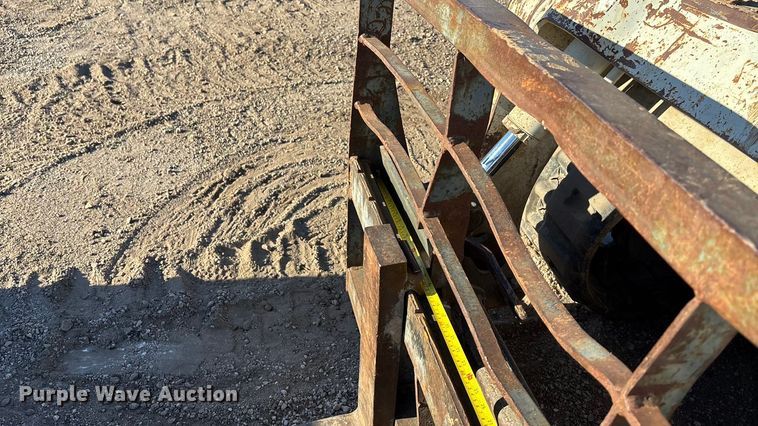 image for item DK0130 2008 Takeuchi TL140 tracked skid steer loader