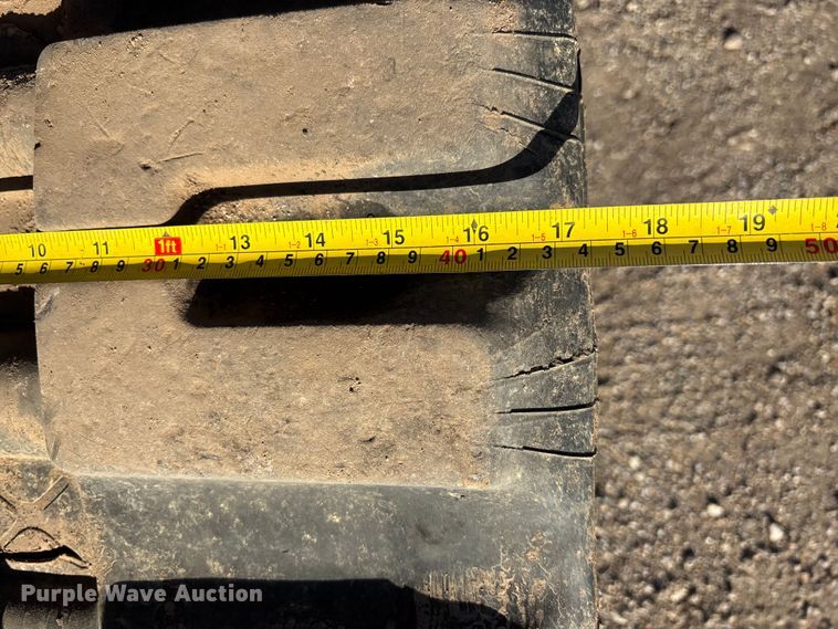 image for item DK0130 2008 Takeuchi TL140 tracked skid steer loader