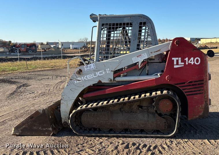 image for item DK0131 2007 Takeuchi TL140 tracked skid steer loader