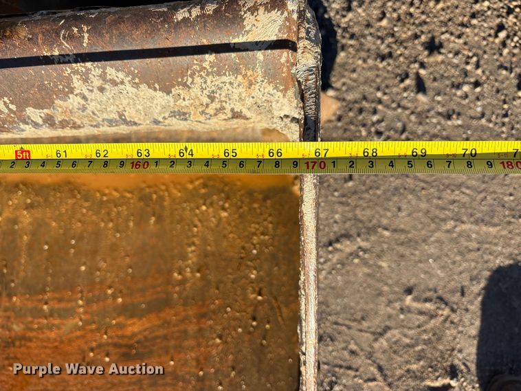 image for item DK0131 2007 Takeuchi TL140 tracked skid steer loader