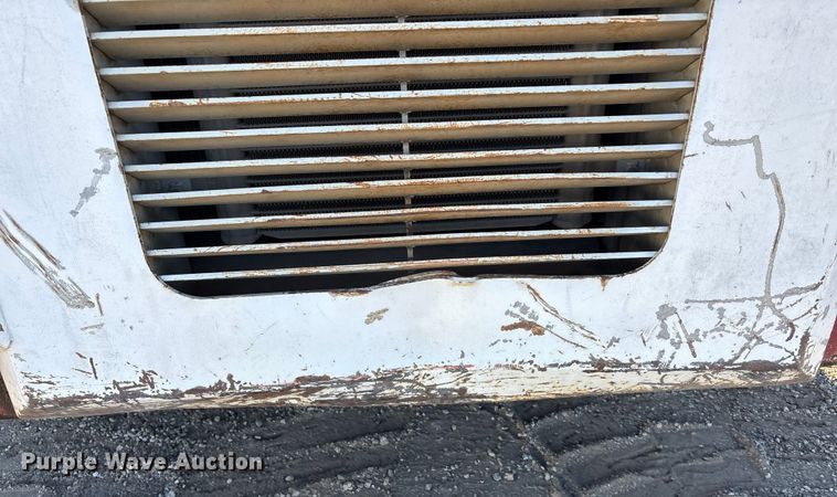 image for item DK0131 2007 Takeuchi TL140 tracked skid steer loader