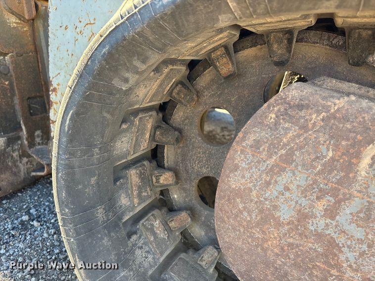 image for item DK0131 2007 Takeuchi TL140 tracked skid steer loader