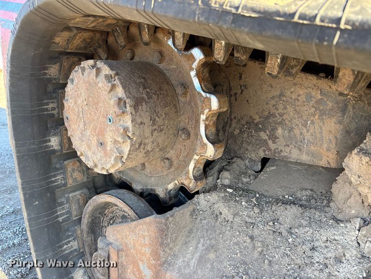 image for item DK0131 2007 Takeuchi TL140 tracked skid steer loader