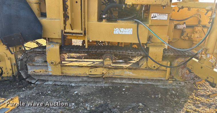 image for item DK0151 1986 Gomaco Commander II GT6200 slip form paver