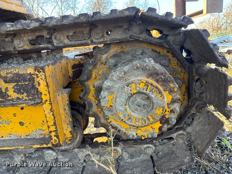 image for item DK0152 1988 Gomaco GT3300 slip form paver