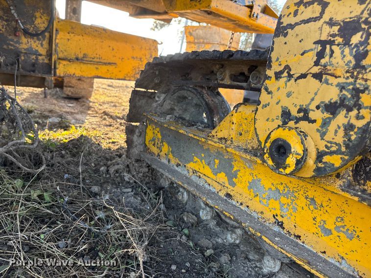 image for item DK0152 1988 Gomaco GT3300 slip form paver