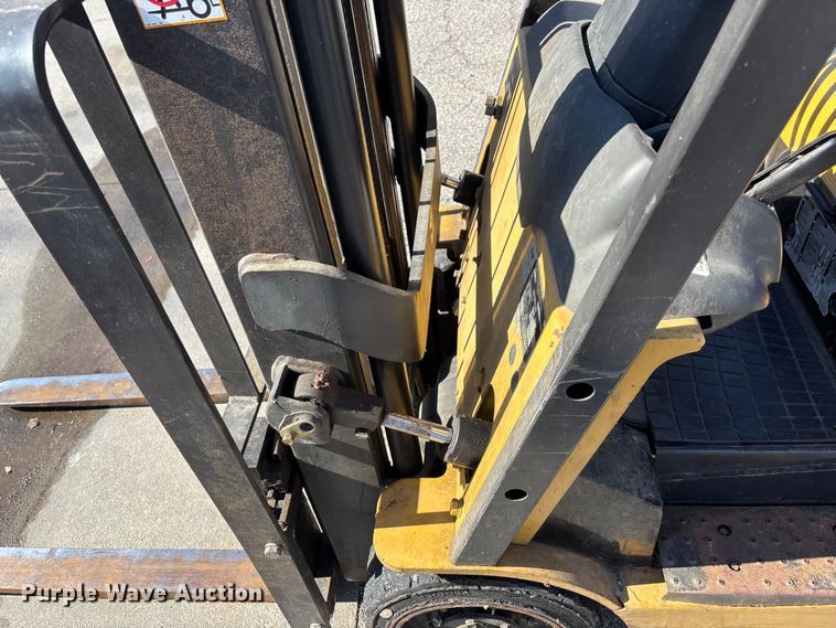 image for item DK0155 Caterpillar C15K forklift