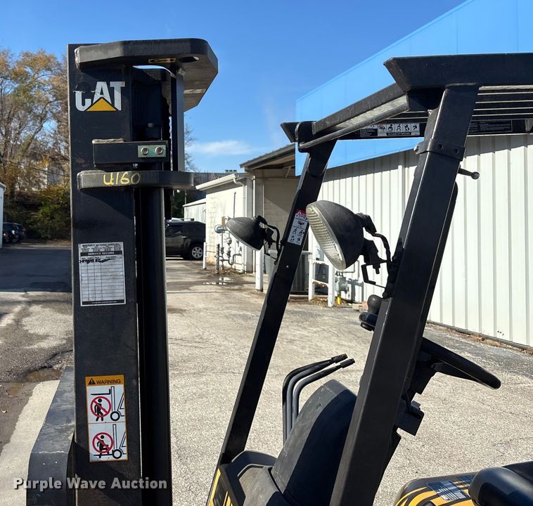 image for item DK0155 Caterpillar C15K forklift