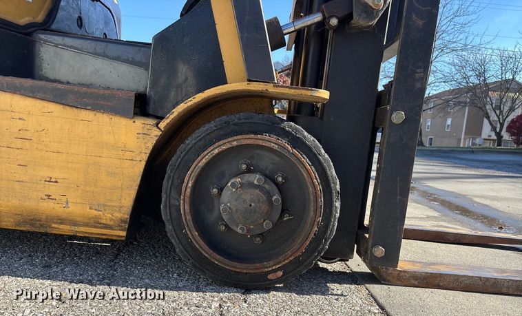 image for item DK0155 Caterpillar C15K forklift