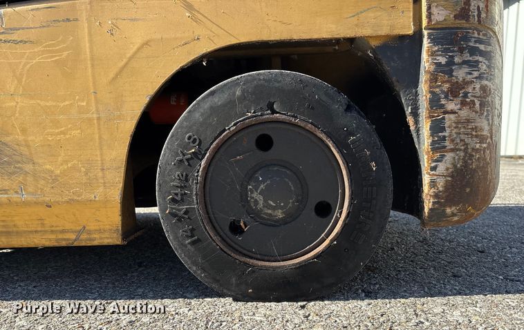 image for item DK0155 Caterpillar C15K forklift