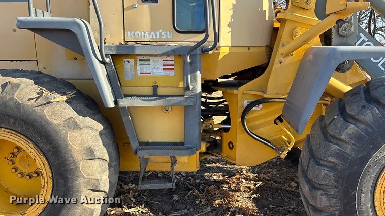 image for item DK0158 1999 Komatsu WA250-3L wheel loader