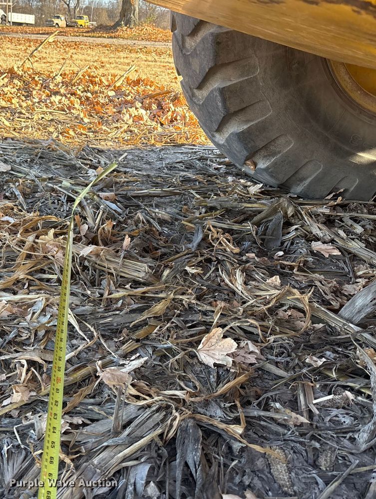 image for item DK0158 1999 Komatsu WA250-3L wheel loader