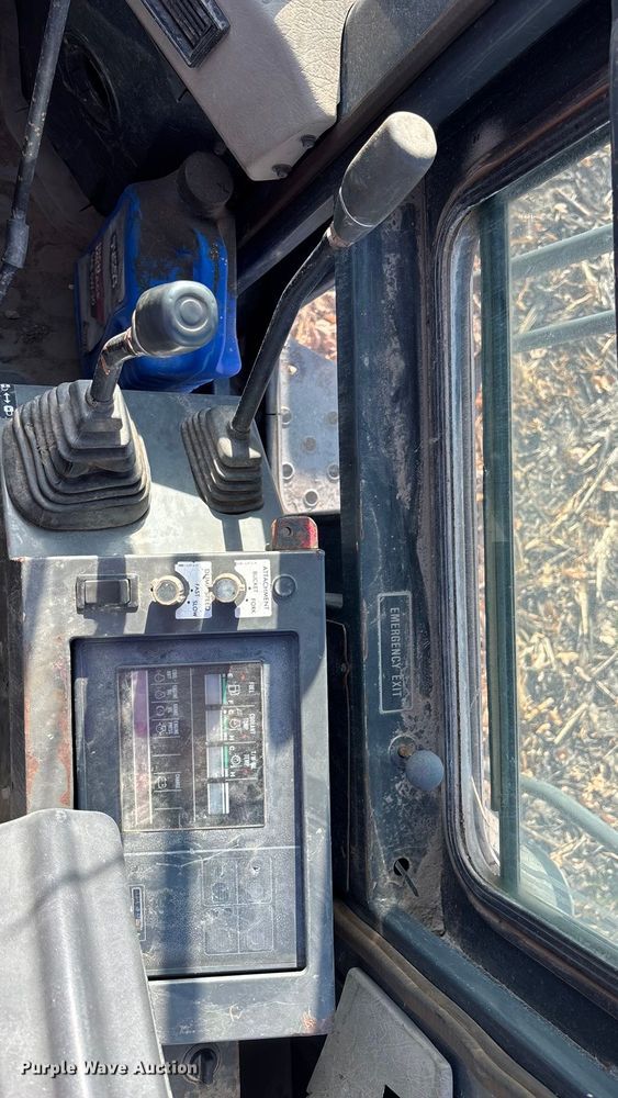 image for item DK0158 1999 Komatsu WA250-3L wheel loader