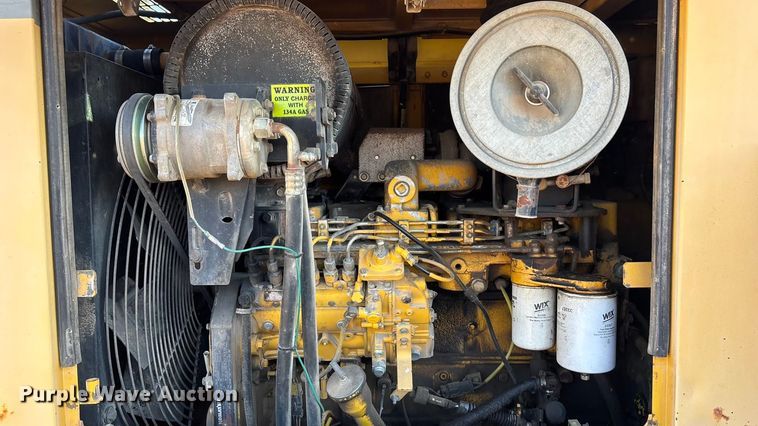 image for item DK0158 1999 Komatsu WA250-3L wheel loader