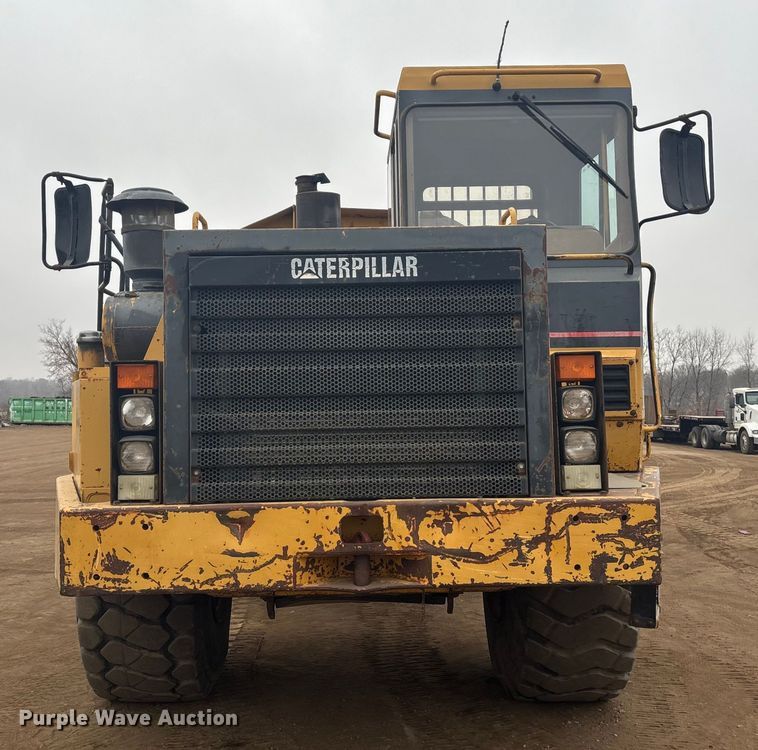 image for item DK0210 1996 Caterpillar D400 E articulated haul truck