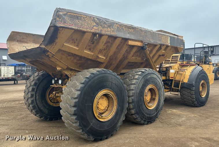 image for item DK0210 1996 Caterpillar D400 E articulated haul truck