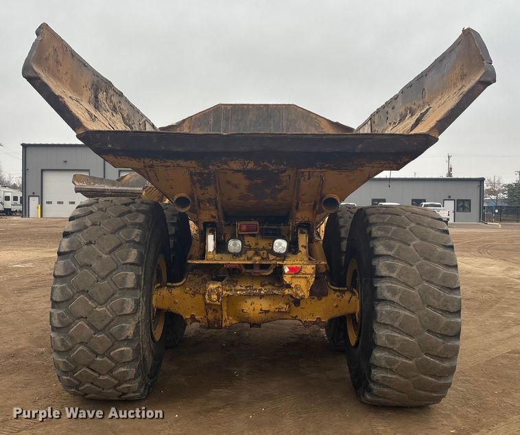 image for item DK0210 1996 Caterpillar D400 E articulated haul truck