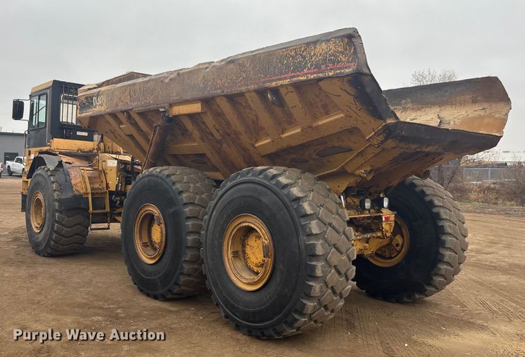 image for item DK0210 1996 Caterpillar D400 E articulated haul truck