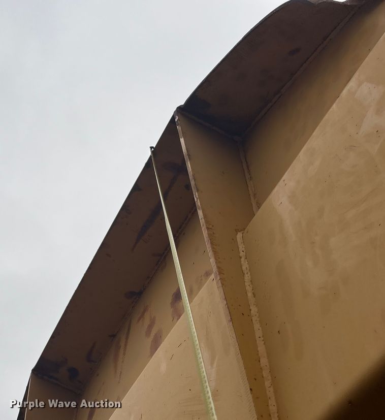 image for item DK0210 1996 Caterpillar D400 E articulated haul truck