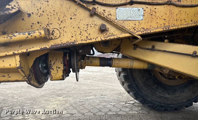 image for item DK0210 1996 Caterpillar D400 E articulated haul truck