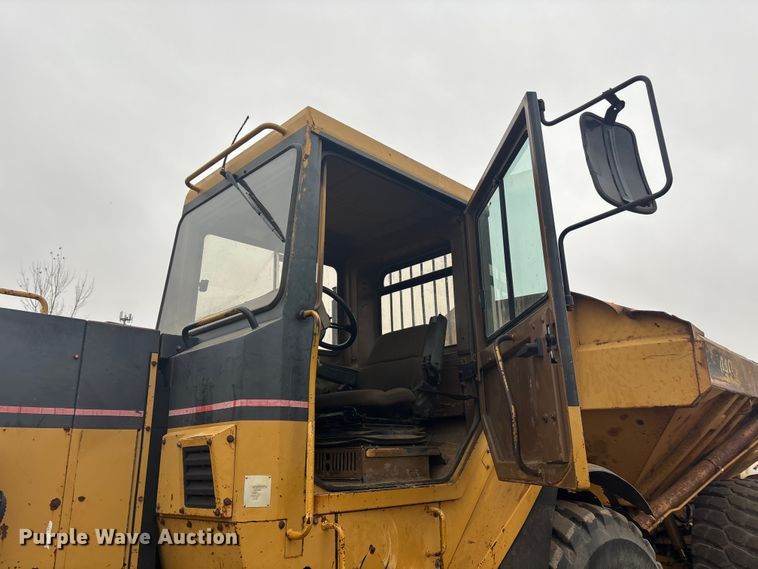 image for item DK0210 1996 Caterpillar D400 E articulated haul truck