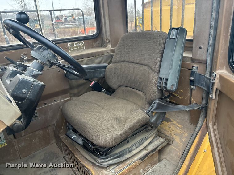 image for item DK0210 1996 Caterpillar D400 E articulated haul truck