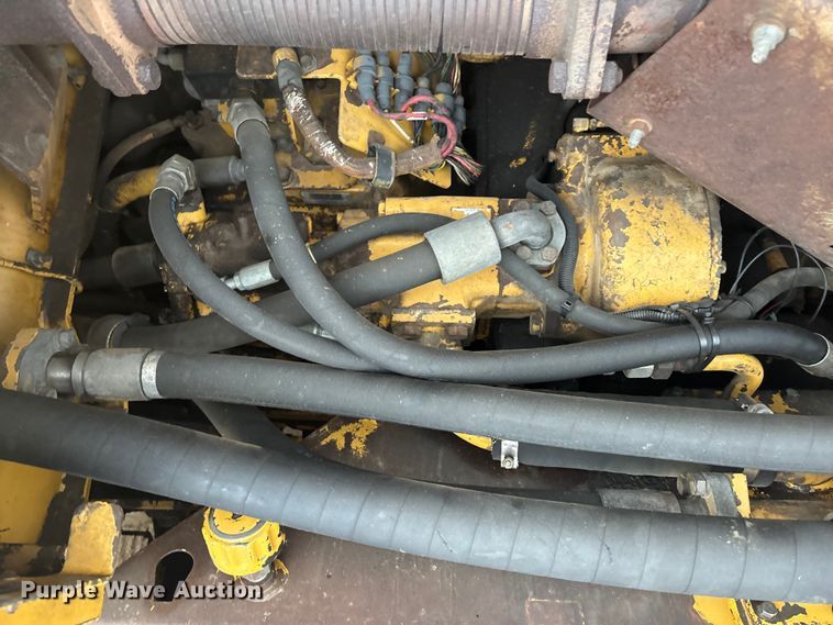 image for item DK0210 1996 Caterpillar D400 E articulated haul truck