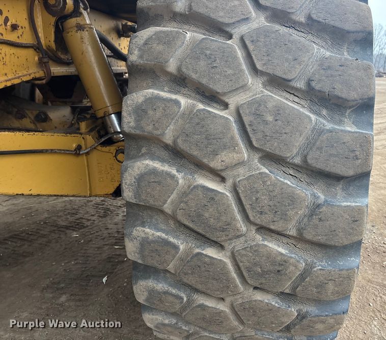 image for item DK0210 1996 Caterpillar D400 E articulated haul truck