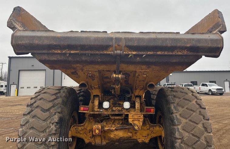 image for item DK0211 1998 Caterpillar D400 E articulated haul truck