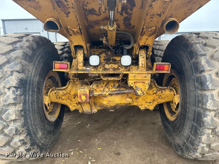 image for item DK0211 1998 Caterpillar D400 E articulated haul truck