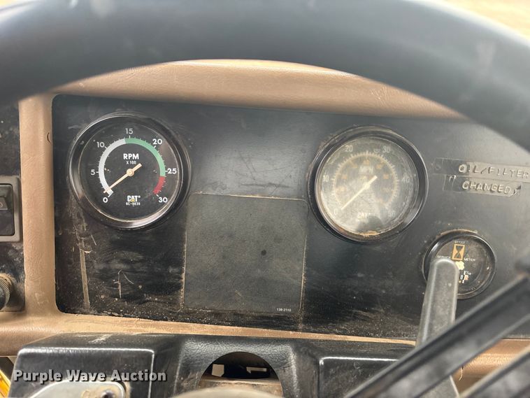 image for item DK0211 1998 Caterpillar D400 E articulated haul truck