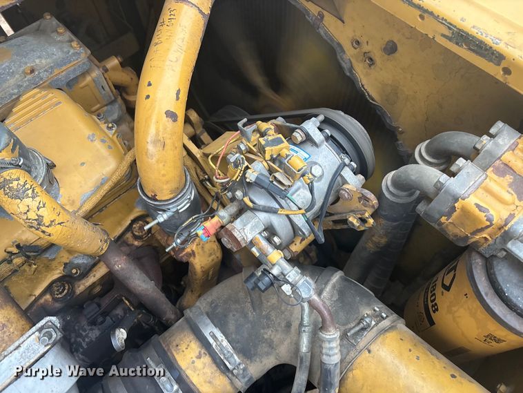 image for item DK0211 1998 Caterpillar D400 E articulated haul truck