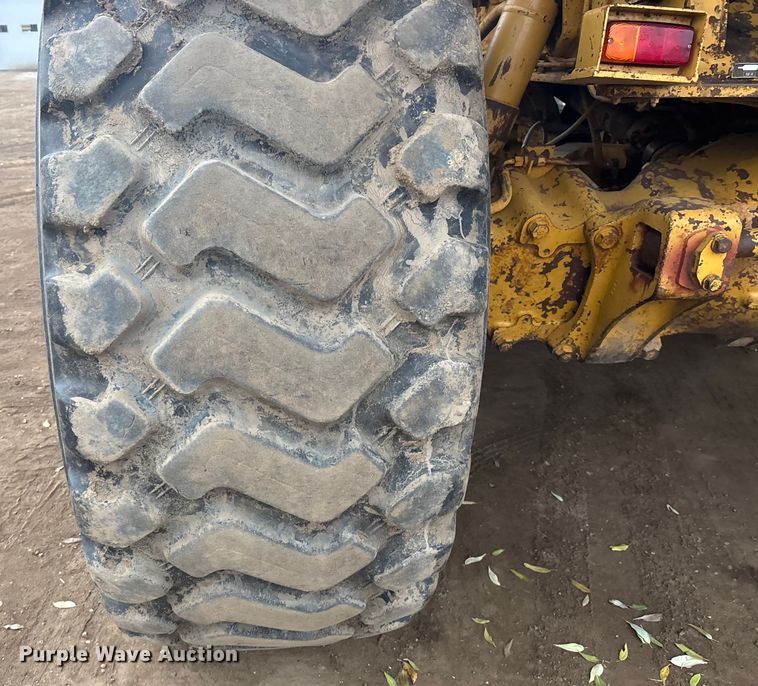 image for item DK0211 1998 Caterpillar D400 E articulated haul truck