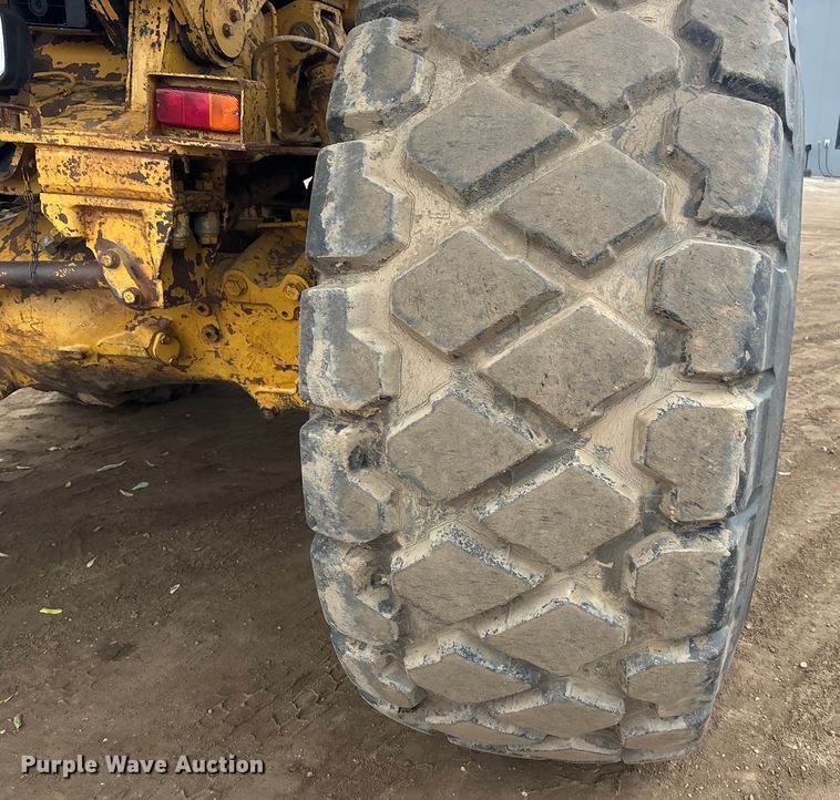 image for item DK0211 1998 Caterpillar D400 E articulated haul truck