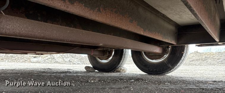 image for item DK0227 2013 Haulmark GR85X20WT4 spray foam trailer