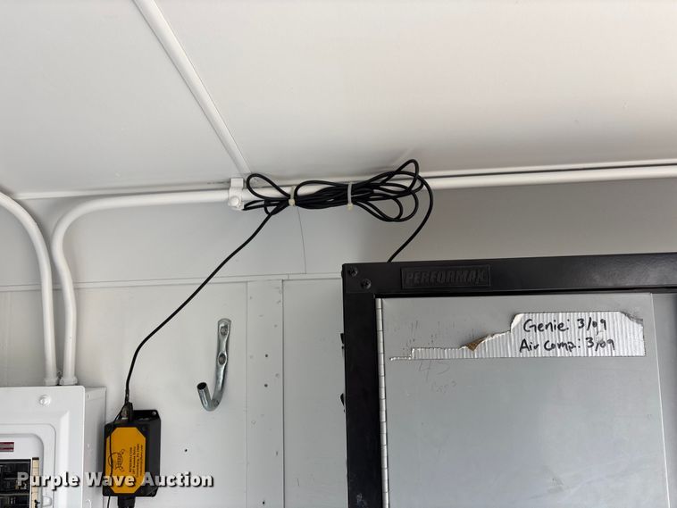 image for item DK0227 2013 Haulmark GR85X20WT4 spray foam trailer